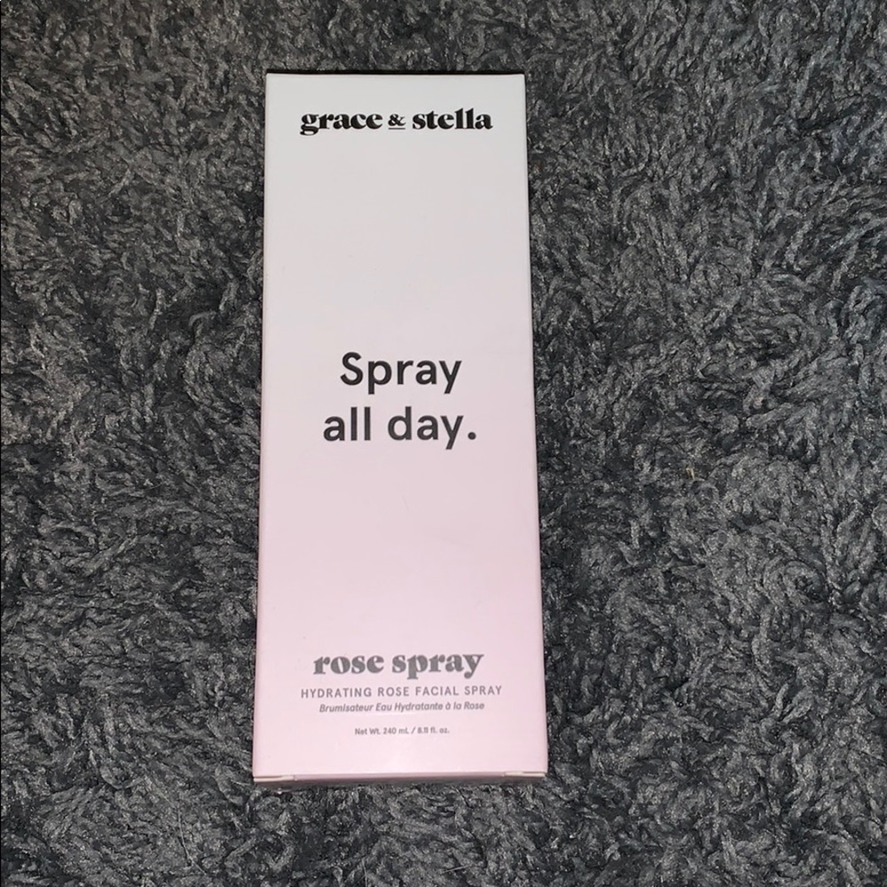 Hydrating facial spray